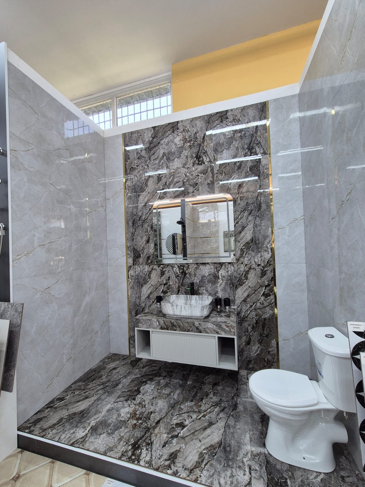 Moydadır (Hamam Lavabosu)