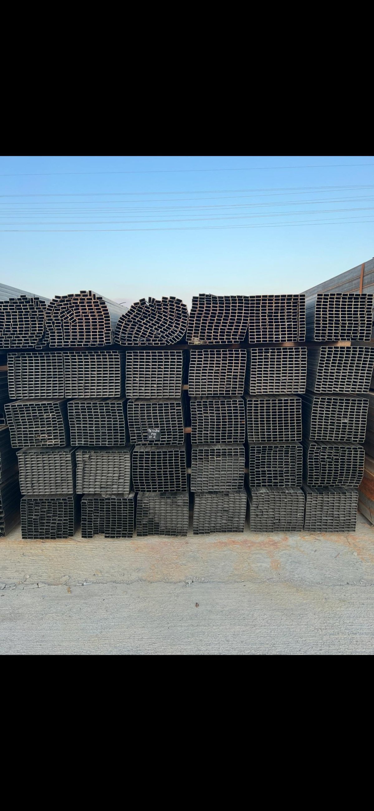 Profillər– müxtəlif ölçü və qalınlıqlarda