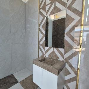 Moydadır (Hamam Lavabosu)